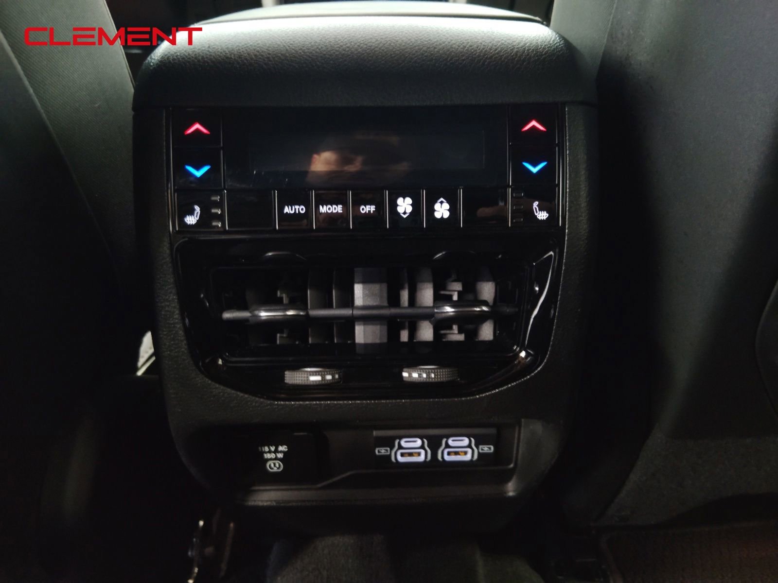 Used 2022 Jeep Grand Cherokee L Summit w/ Advanced Protech Group IV image 39