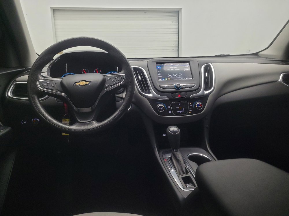 Used 2019 Chevrolet Equinox LS FWD image 22