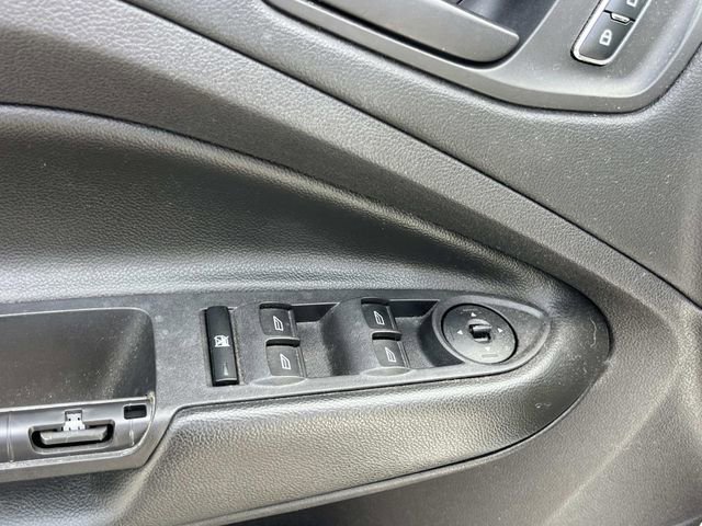 Used 2013 Ford Escape S image 22