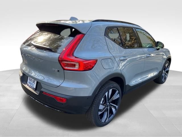 New 2026 Volvo XC40 B5 Ultra w/ Climate Package image 6