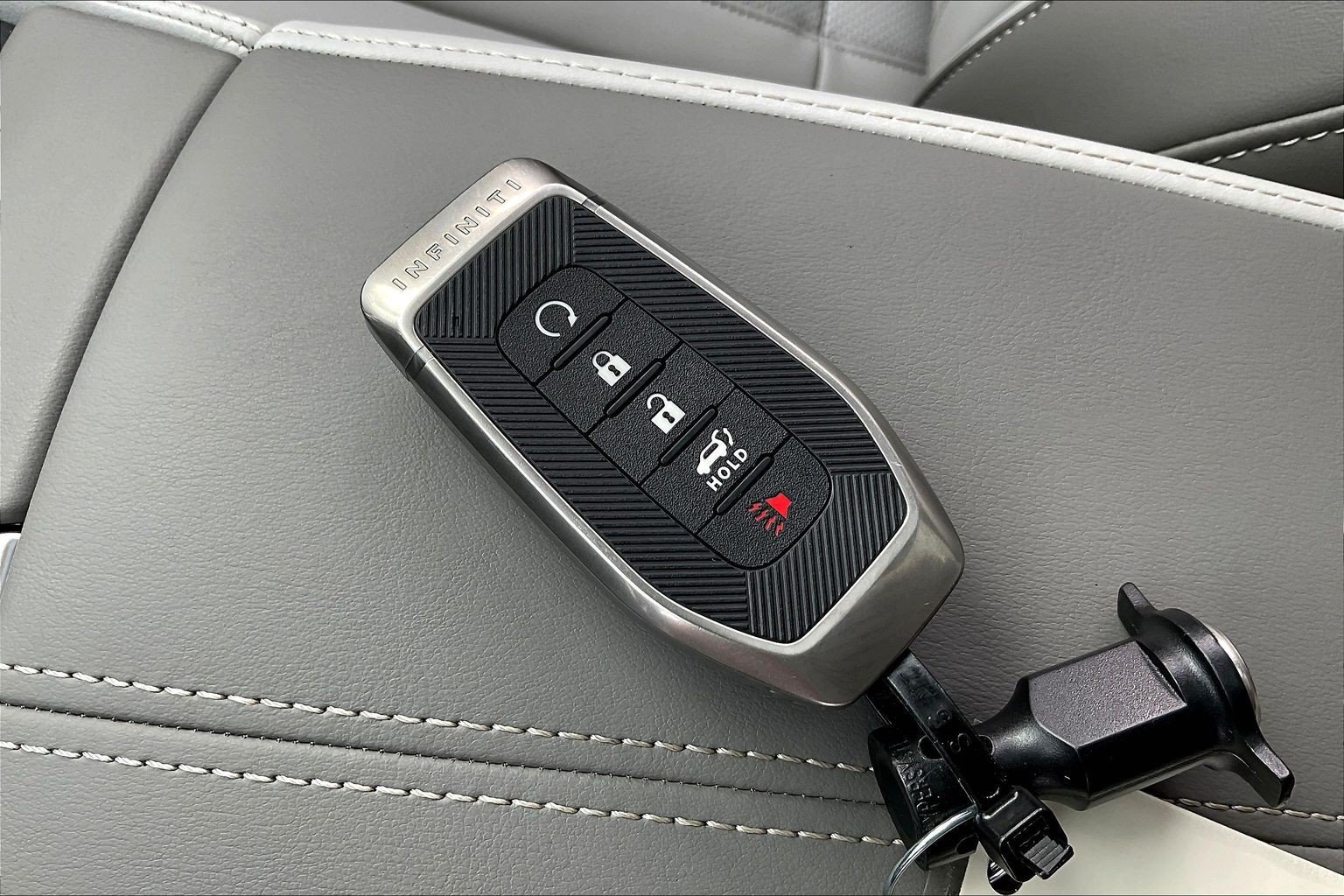 Used 2027 INFINITI QX60 Luxe w/ Cargo Package AWD/4WD image 34