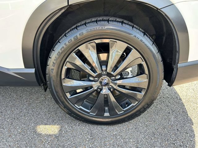 Used 2022 Subaru Ascent Onyx Edition AWD/4WD image 3