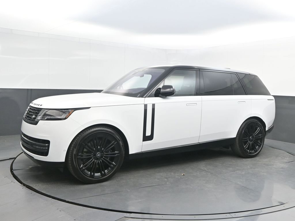 Used 2022 Land Rover Range Rover Long Wheelbase SE image 1