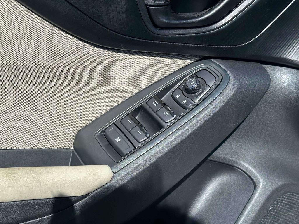 Used 2023 Subaru Impreza 2.0i image 14