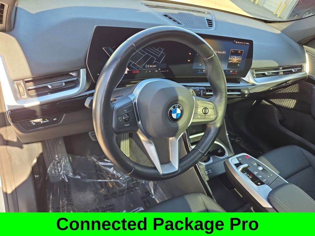 Used 2023 BMW X1 xDrive28i image 11