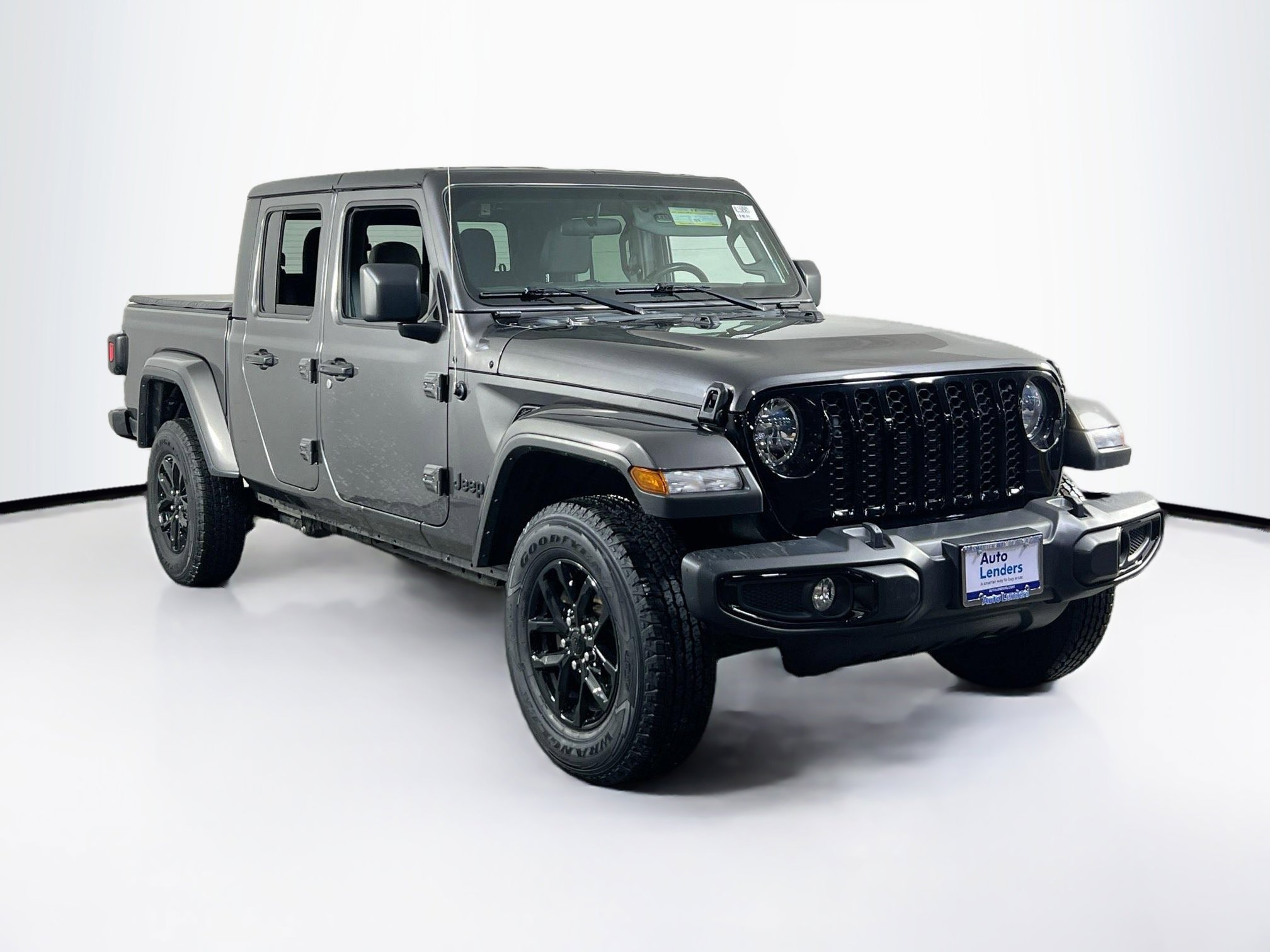 Used 2022 Jeep Gladiator Sport AWD/4WD image 3