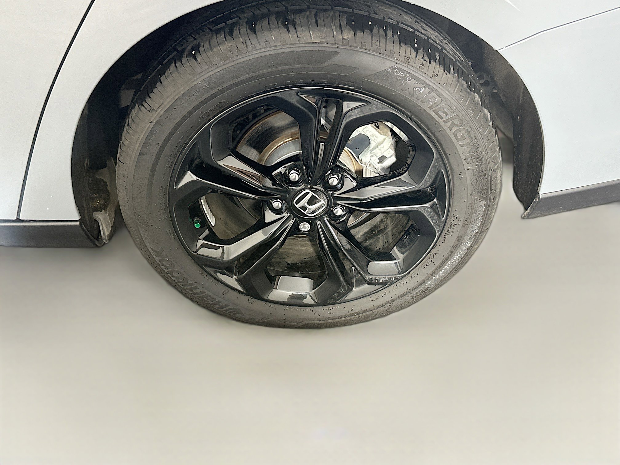 Used 2025 Honda Accord SE image 11