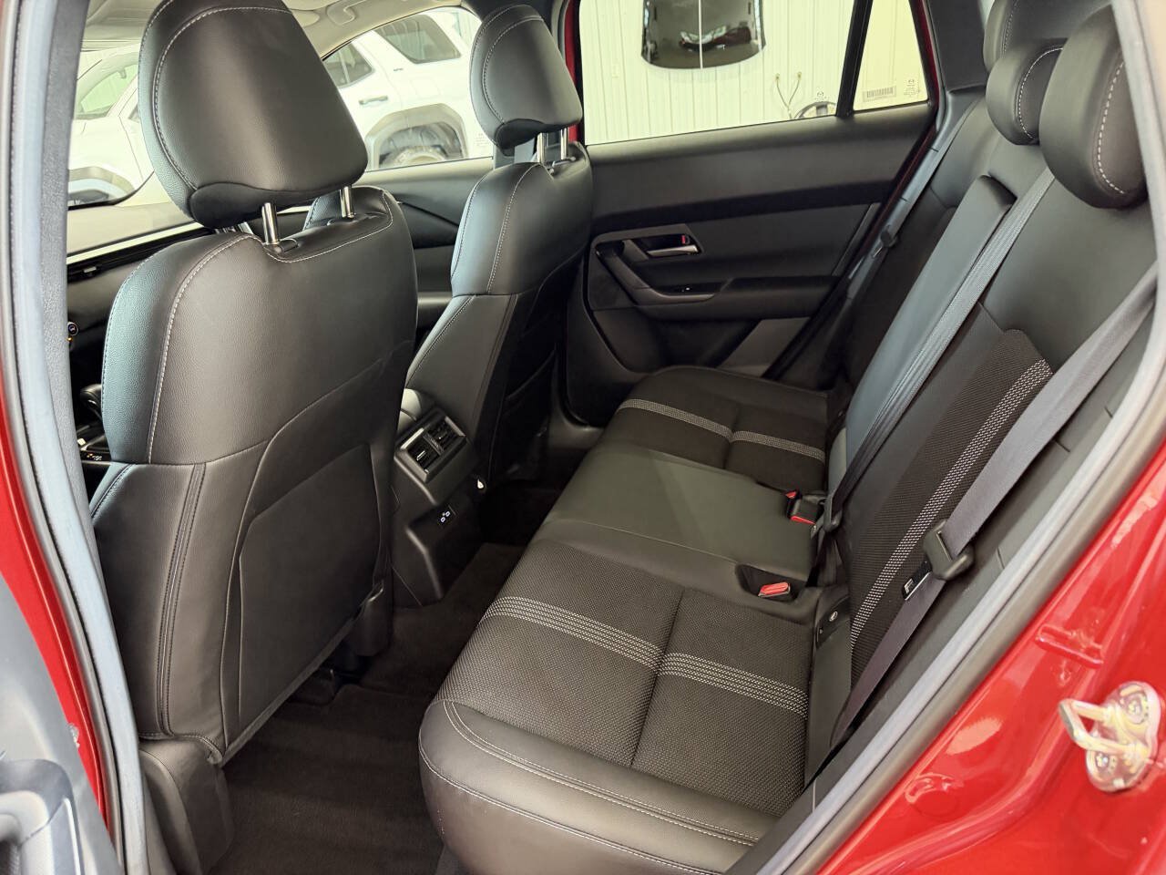 Used 2026 MAZDA CX-50 AWD 2.5 S w/ Preferred Pkg image 24