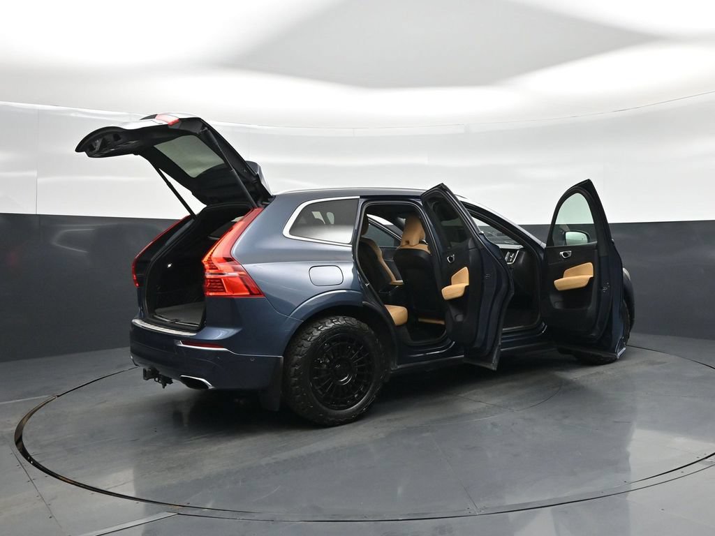 Used 2019 Volvo XC60 T6 Inscription w/ Protection Package Premier AWD/4WD image 4
