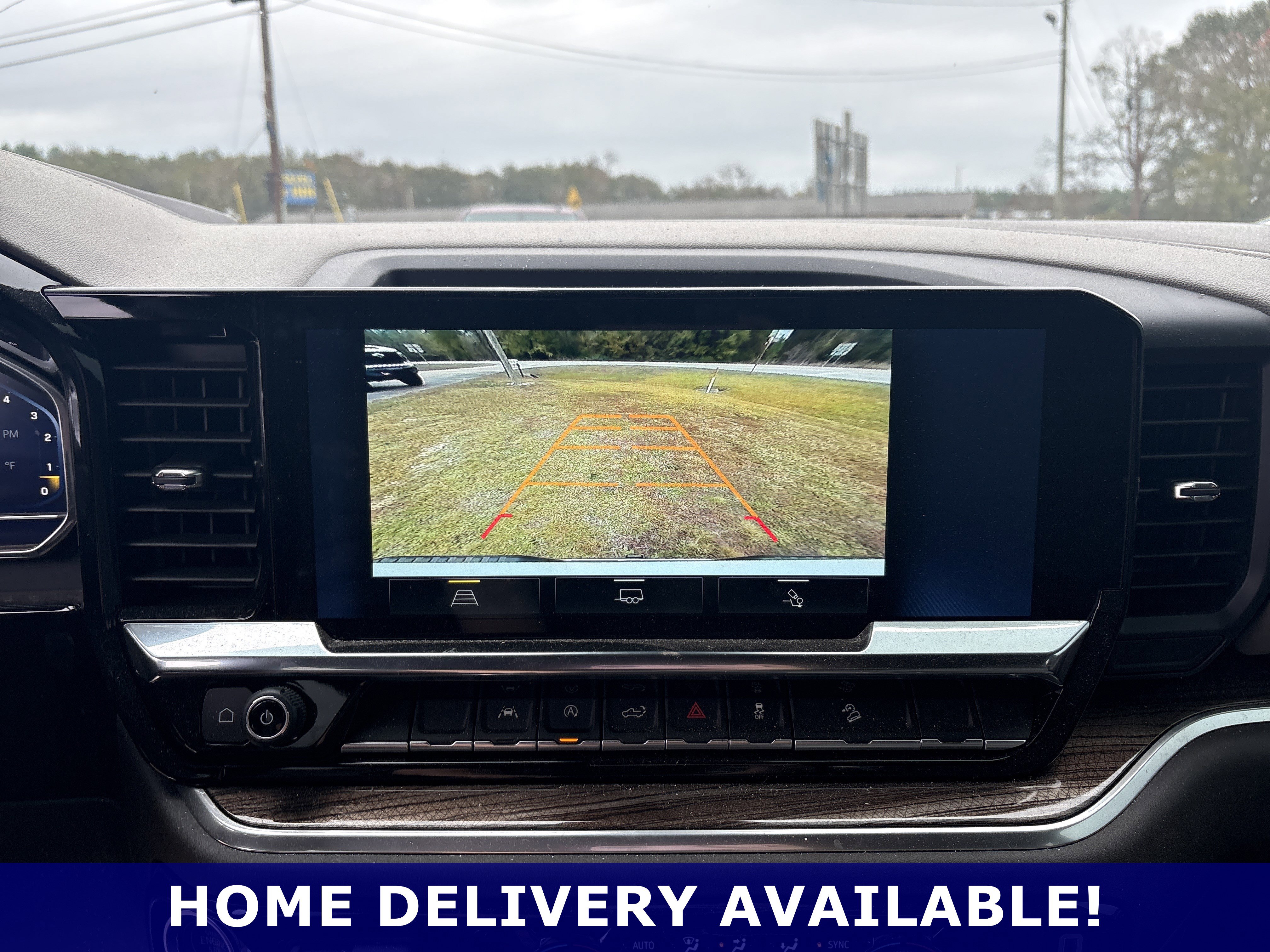 Used 2025 Chevrolet Silverado 1500 LT image 10