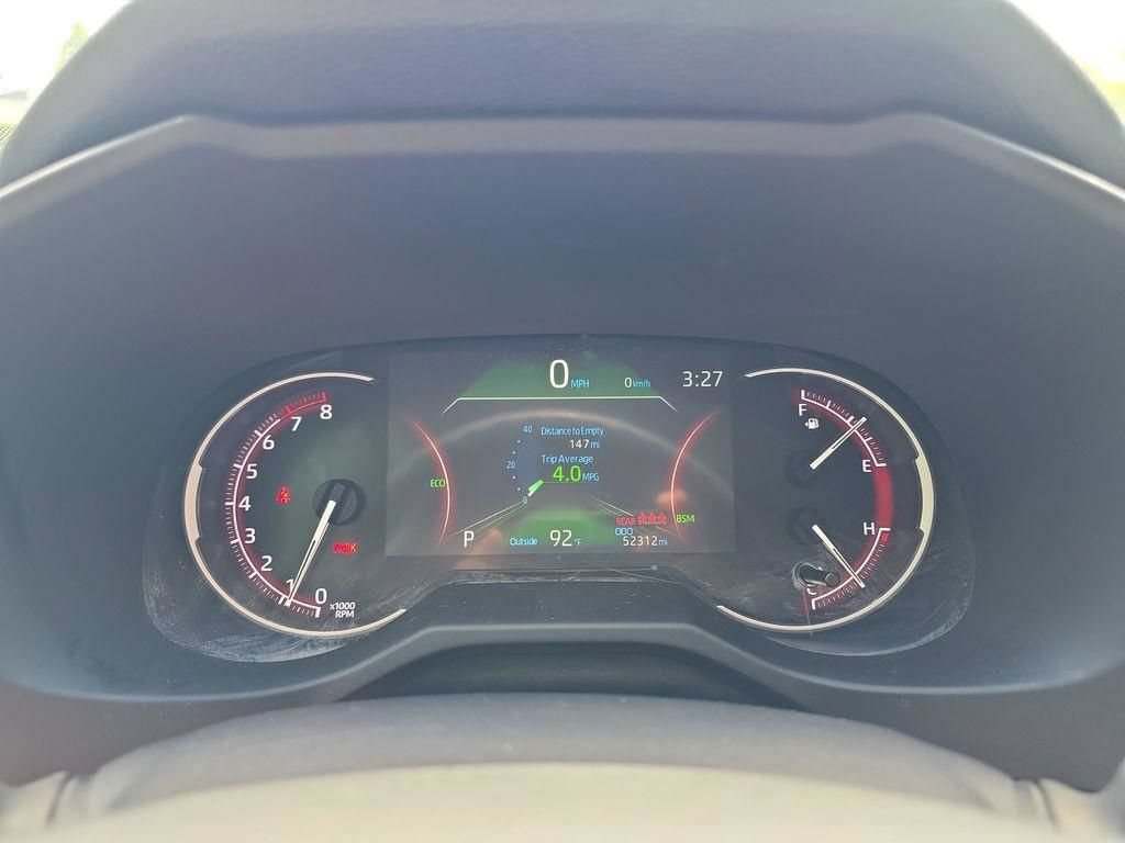 Used 2025 Toyota RAV4 XLE AWD/4WD image 23