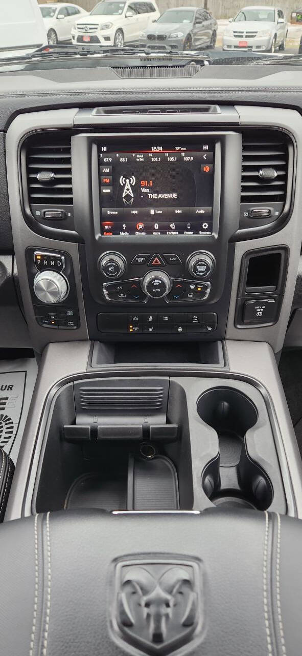 Used 2018 RAM 1500 Rebel w/ Luxury Group image 37