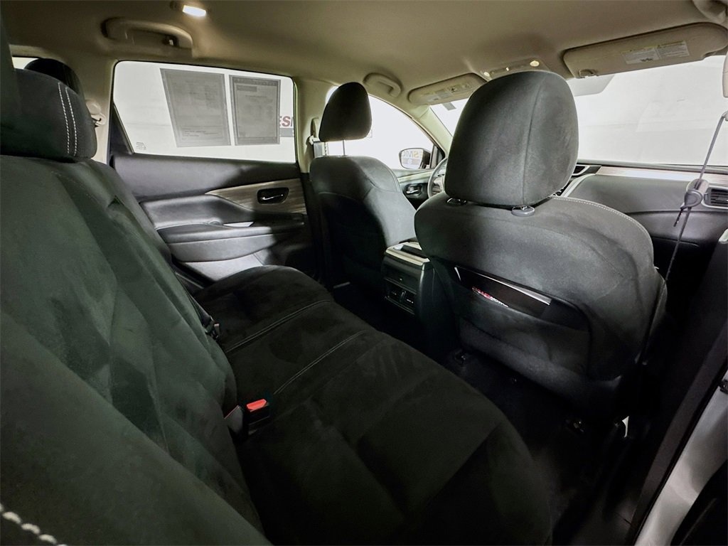 Used 2015 Nissan Murano SV image 25