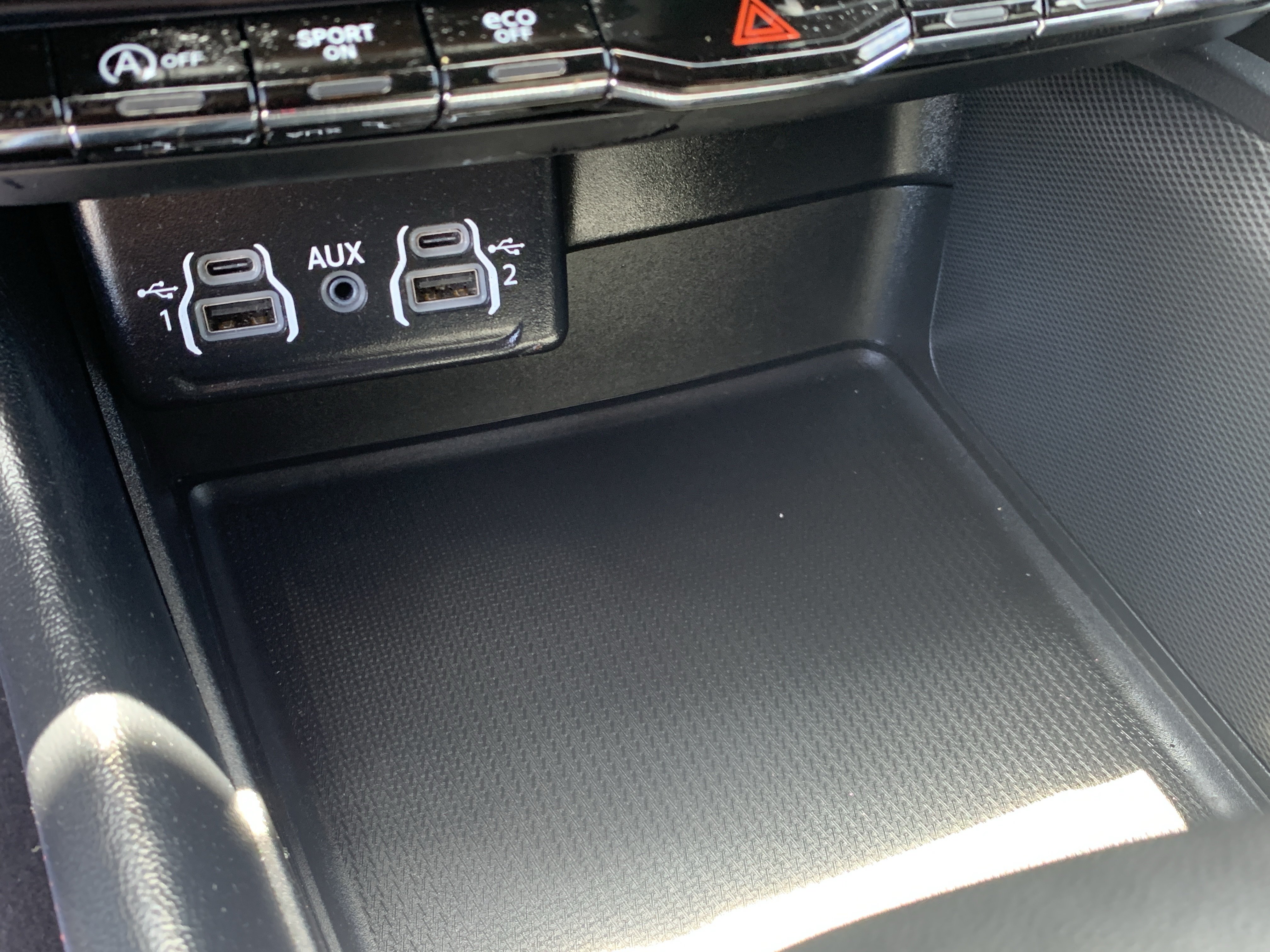 Used 2025 Dodge Durango GT RWD image 26