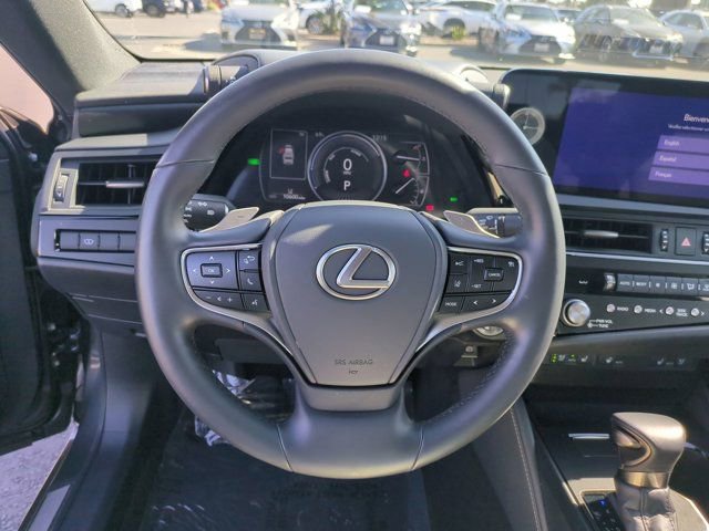 Used 2025 Lexus ES 300h w/ Premium Package image 18