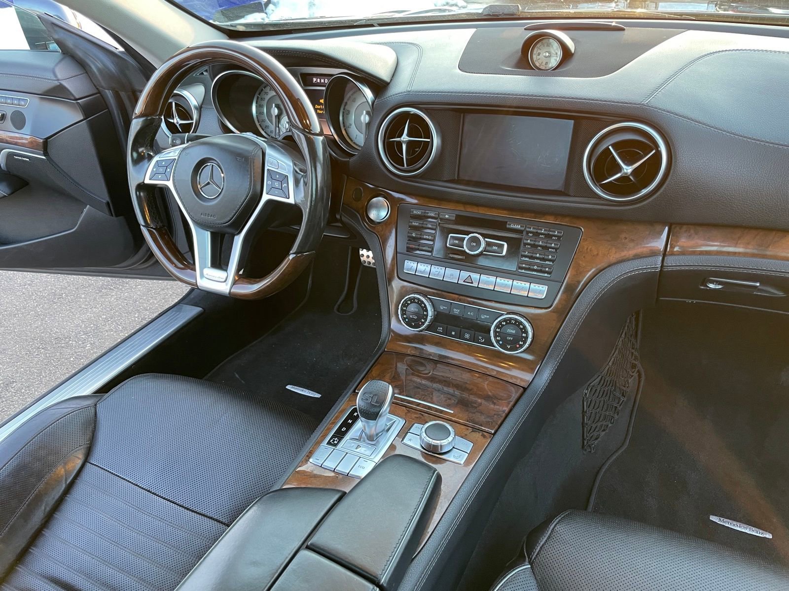 Used 2013 Mercedes-Benz SL 550 image 13