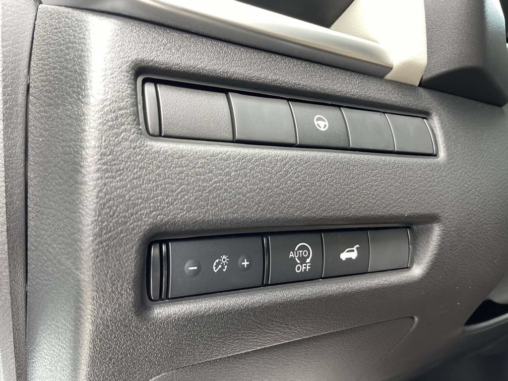 New 2026 Nissan Rogue Dark Armor FWD image 20