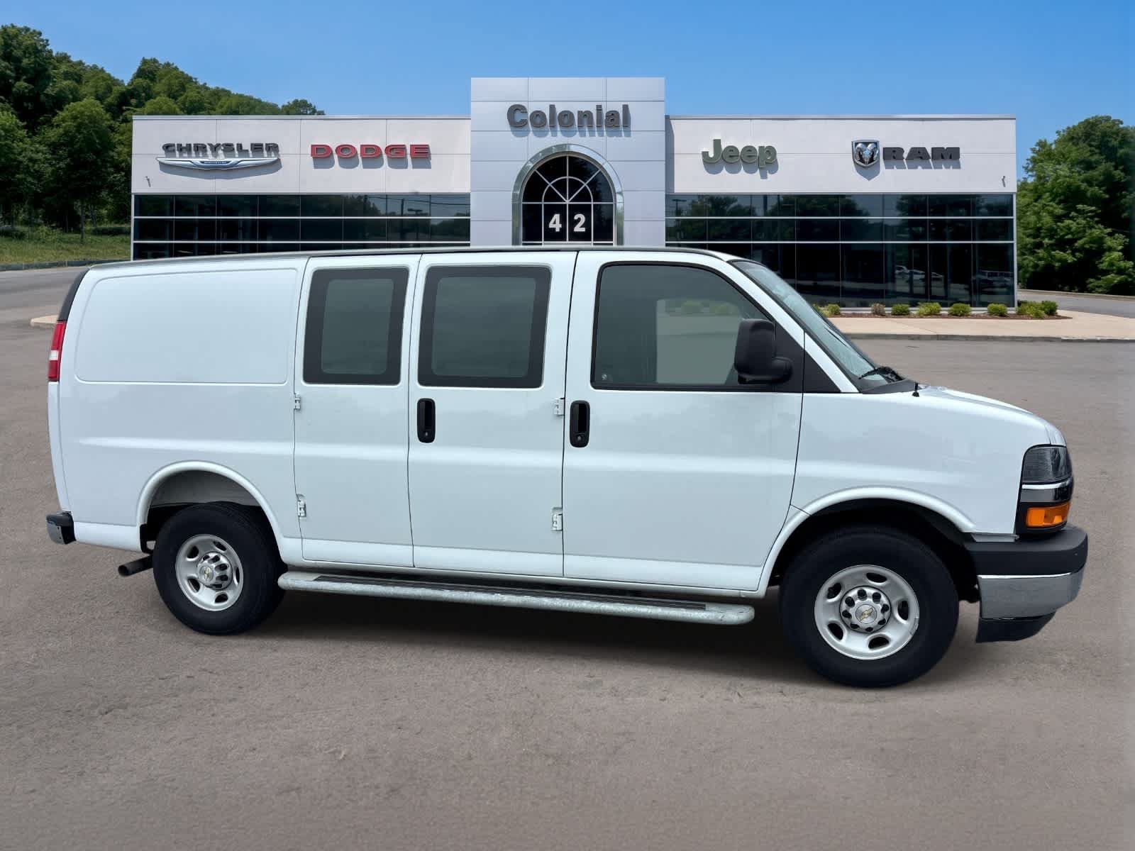 Used 2025 Chevrolet Express 2500 w/ Driver Convenience Package RWD image 2