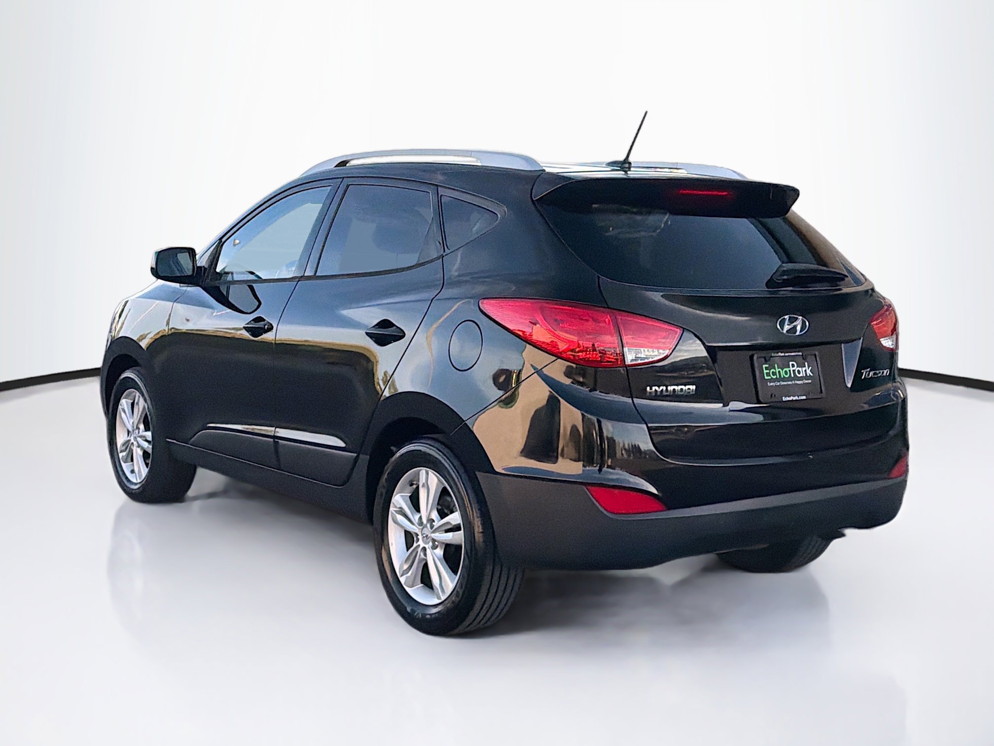 Used 2010 Hyundai Tucson GLS w/ Popular Equipment Pkg 2 FWD image 5