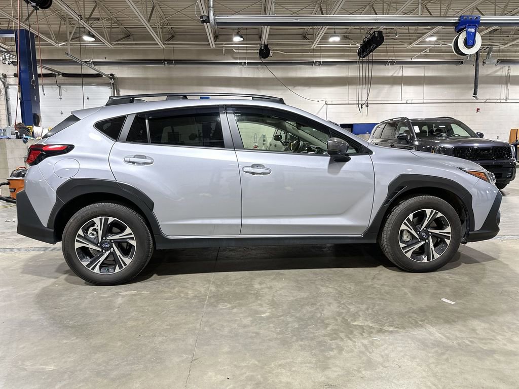 Used 2024 Subaru Crosstrek 2.0i Premium image 9