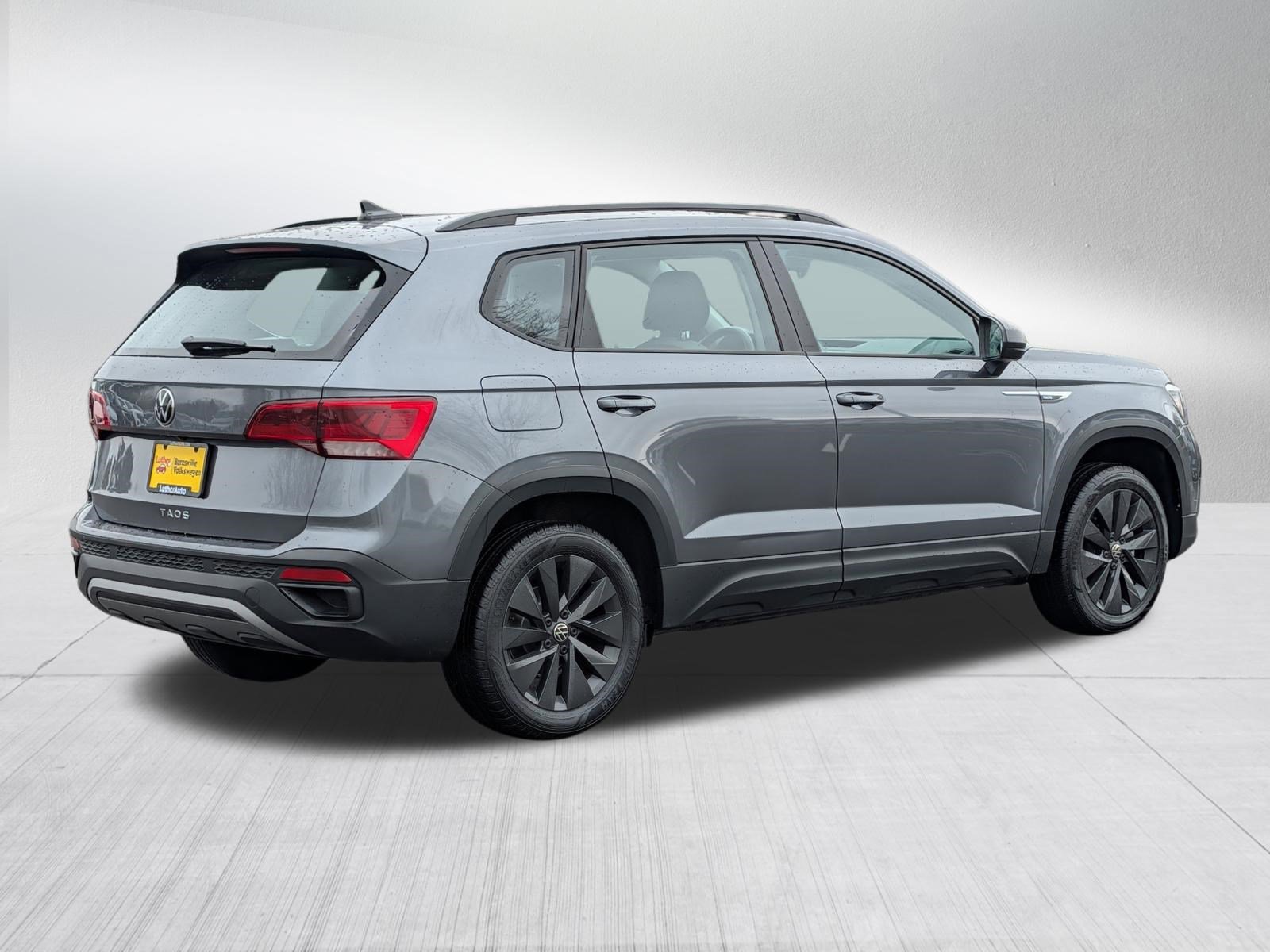 Certified 2024 Volkswagen Taos S FWD image 7