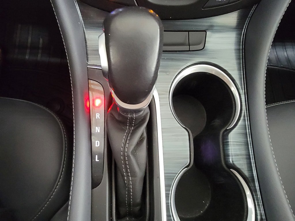 Used 2020 Buick Envision Essence FWD image 17