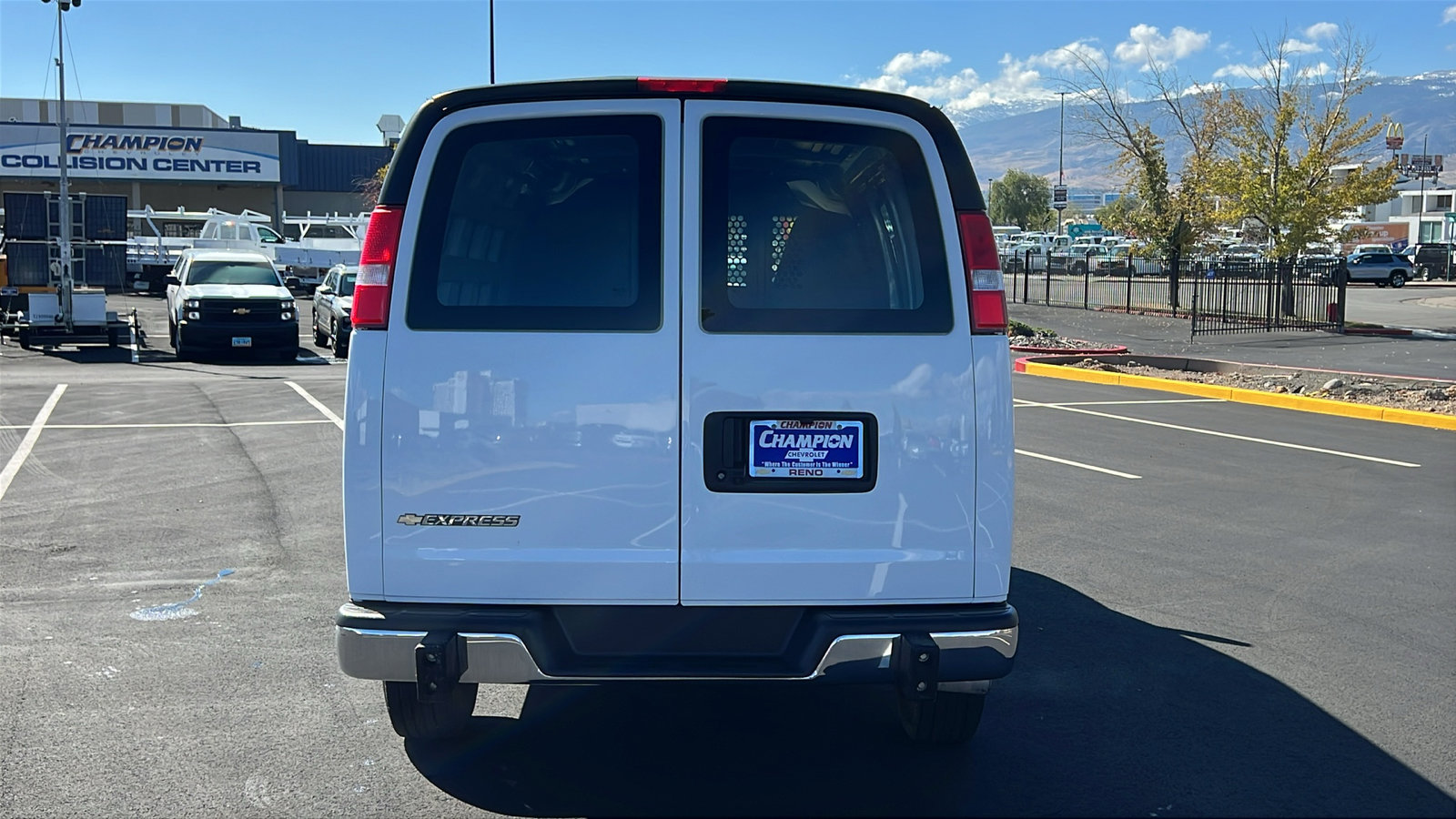 Certified 2023 Chevrolet Express 2500 w/ Driver Convenience Package image 6