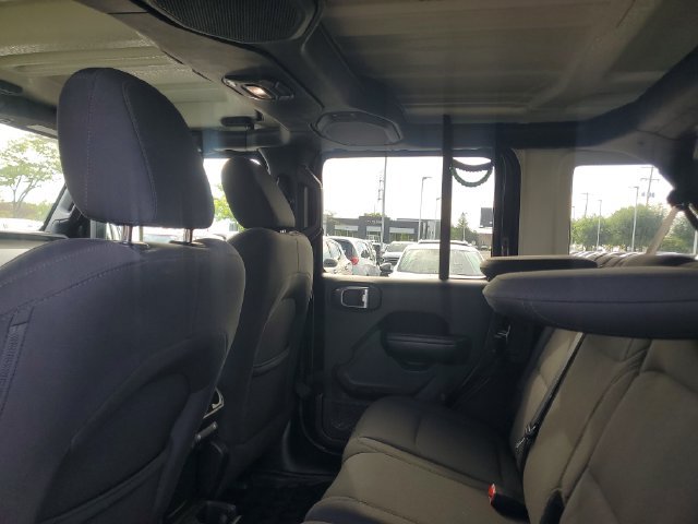 Used 2018 Jeep Wrangler Unlimited Sport S AWD/4WD image 8