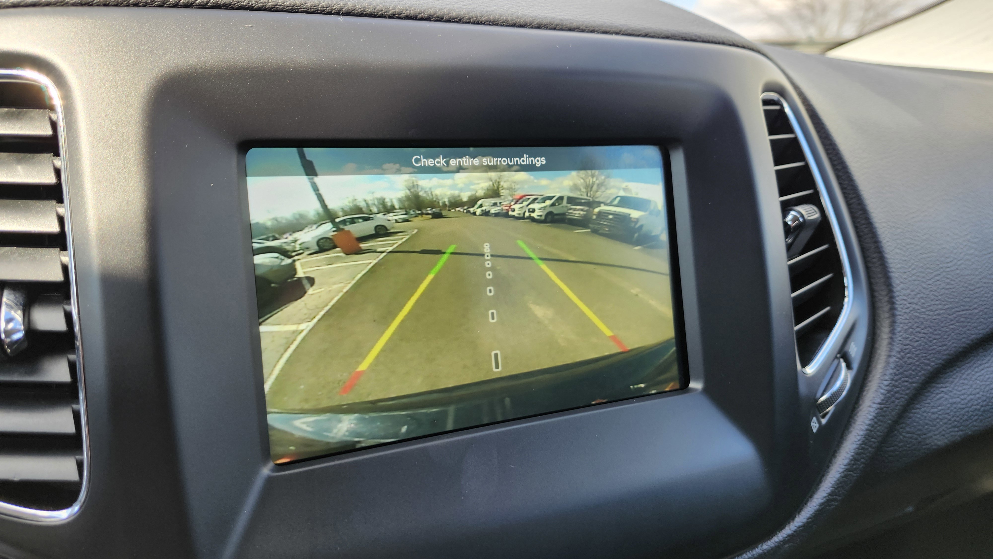 Used 2021 Jeep Compass Latitude w/ Convenience Group image 2