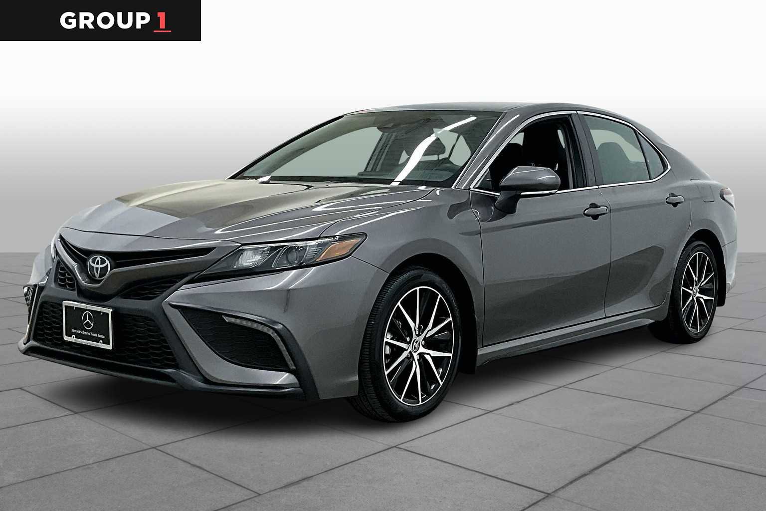 Used 2023 Toyota Camry SE