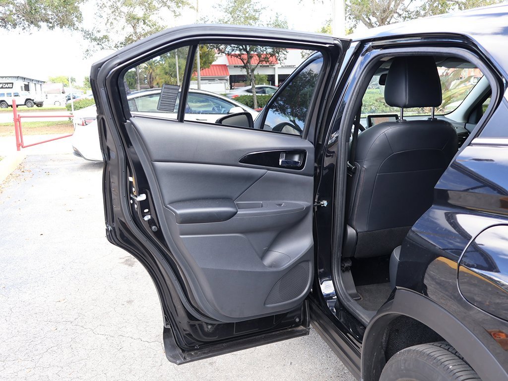 Used 2023 Mitsubishi Eclipse Cross SE image 22