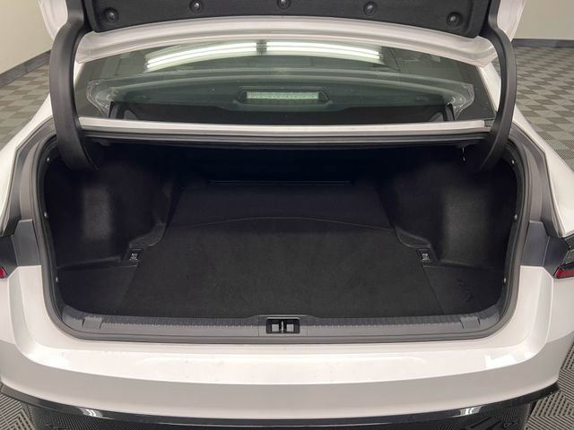 Certified 2025 Lexus IS 300 F Sport image 8