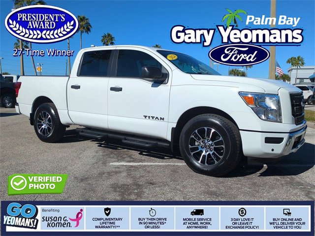 Used 2024 Nissan Titan SV w/ SV Convenience Package image 1