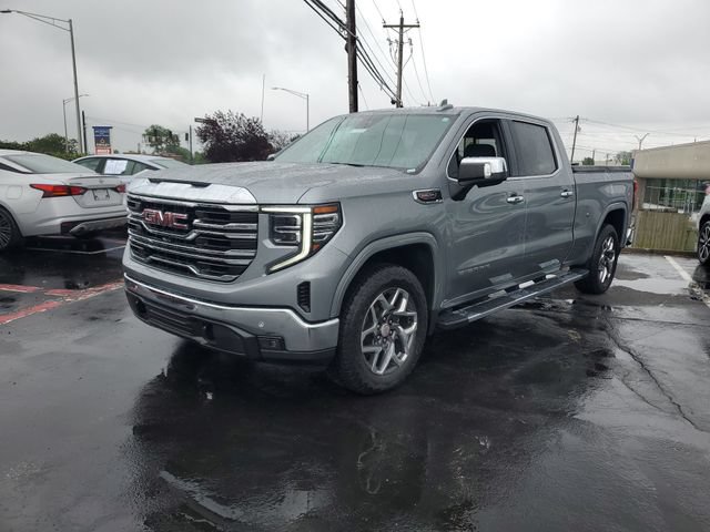 Used 2023 GMC Sierra 1500 SLT w/ SLT Premium Plus Package AWD/4WD image 2