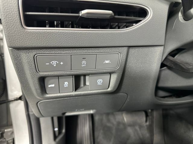 Certified 2023 Hyundai Sonata SE w/ Cargo Package image 19