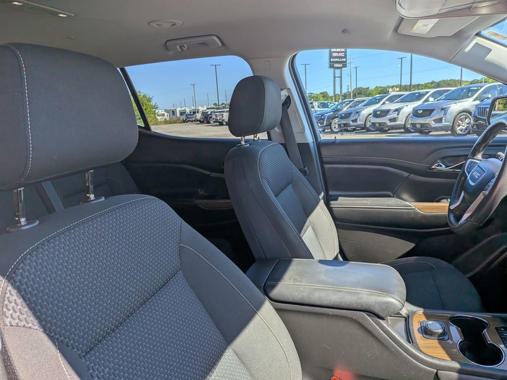 Used 2021 GMC Acadia SLE image 28