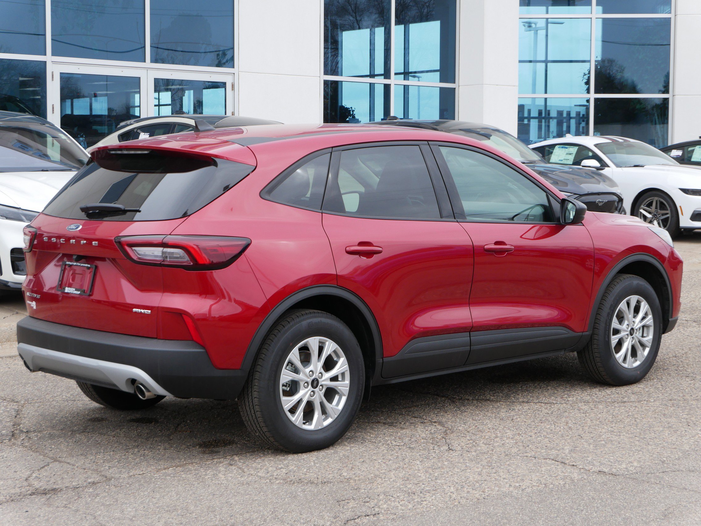 New 2025 Ford Escape Active w/ Cold Weather Package AWD/4WD image 3