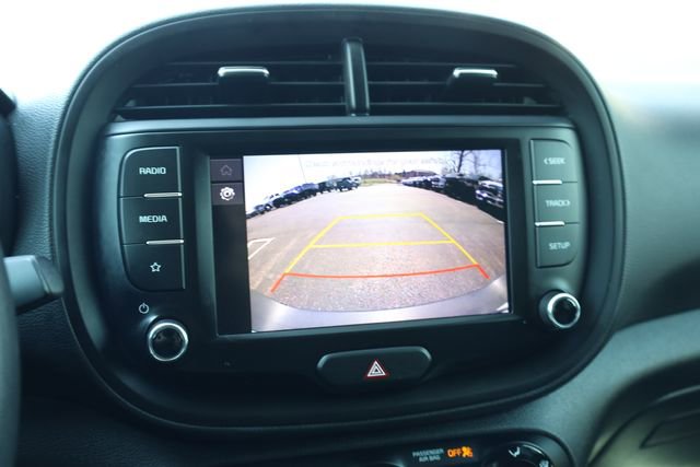 Used 2022 Kia Soul LX FWD image 22