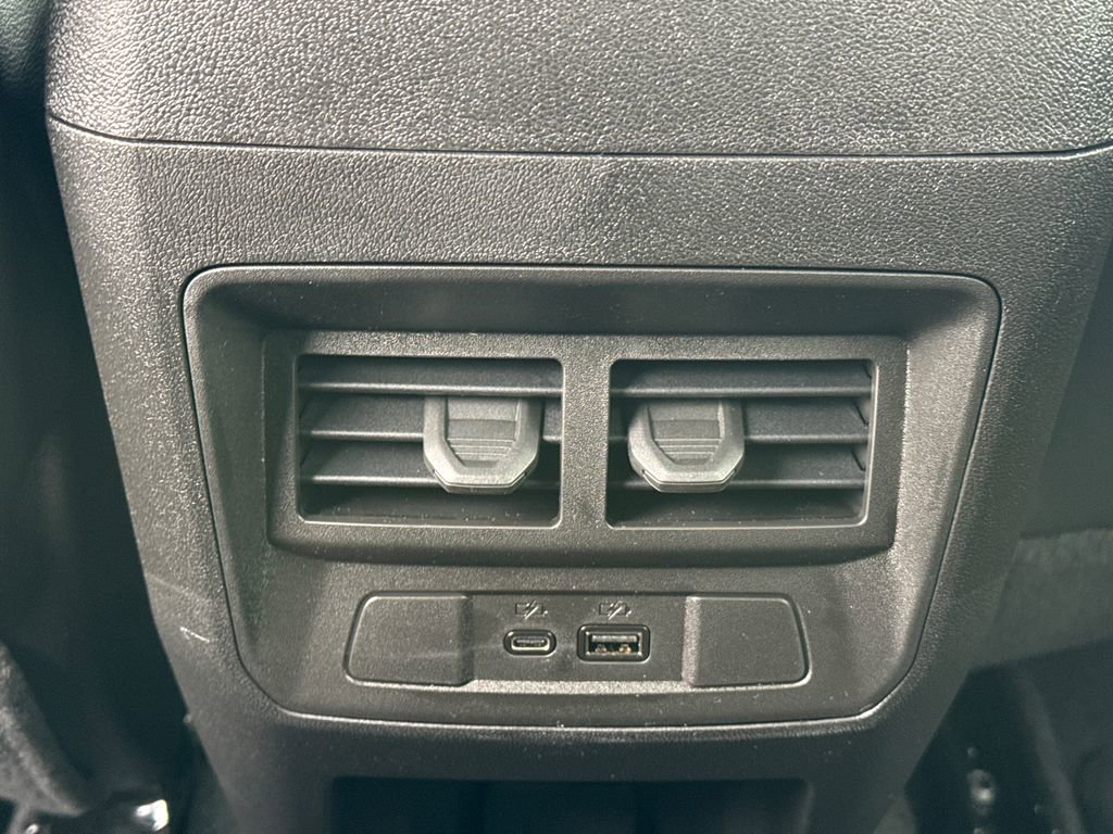 New 2026 GMC Canyon AT4 image 31