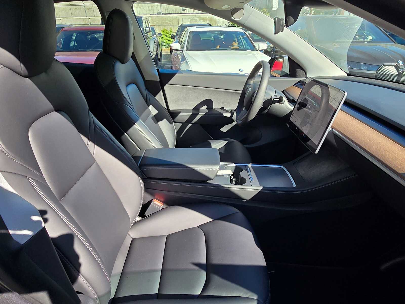 Used 2021 Tesla Model Y Long Range AWD/4WD image 10
