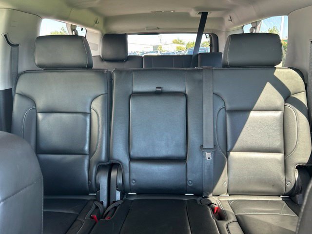 Used 2018 Chevrolet Suburban LT AWD/4WD image 30