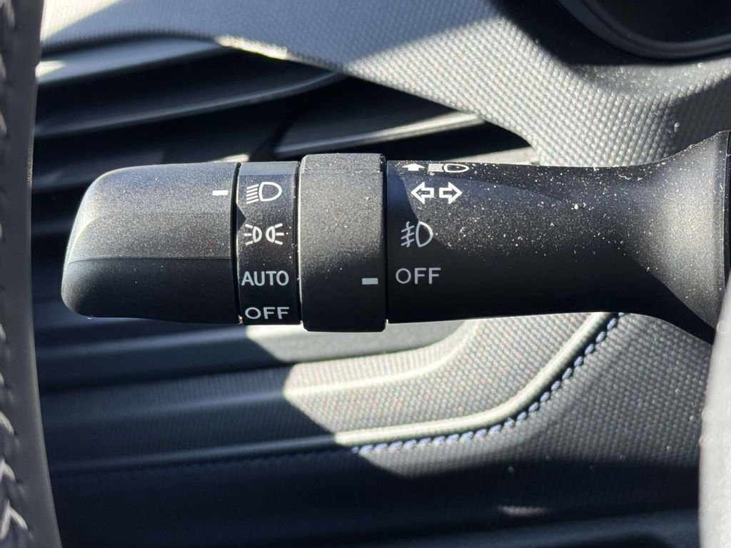 Used 2025 Subaru Forester Limited image 20