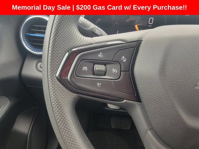 Used 2026 Chevrolet Trax LT FWD image 16