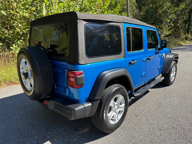Used 2022 Jeep Wrangler Sport S image 6
