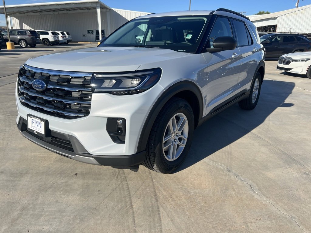 New 2026 Ford Explorer Active image 1