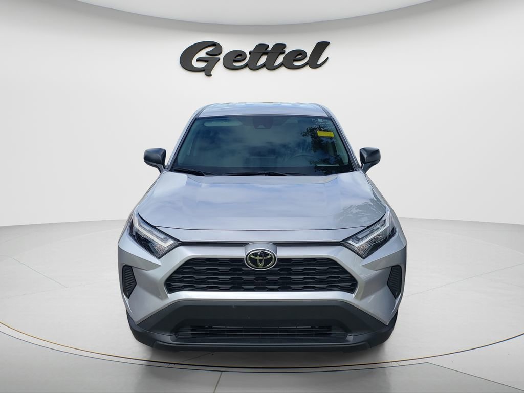 Certified 2025 Toyota RAV4 LE FWD image 3