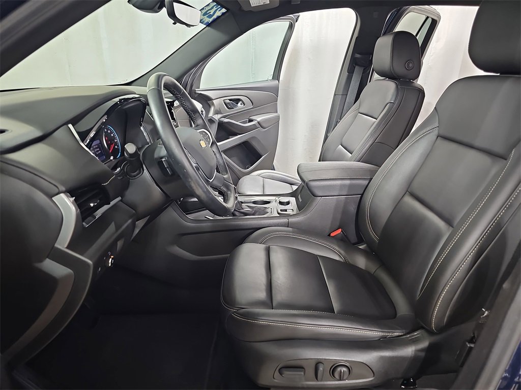 Certified 2023 Chevrolet Traverse LT w/ LT Premium Package image 24