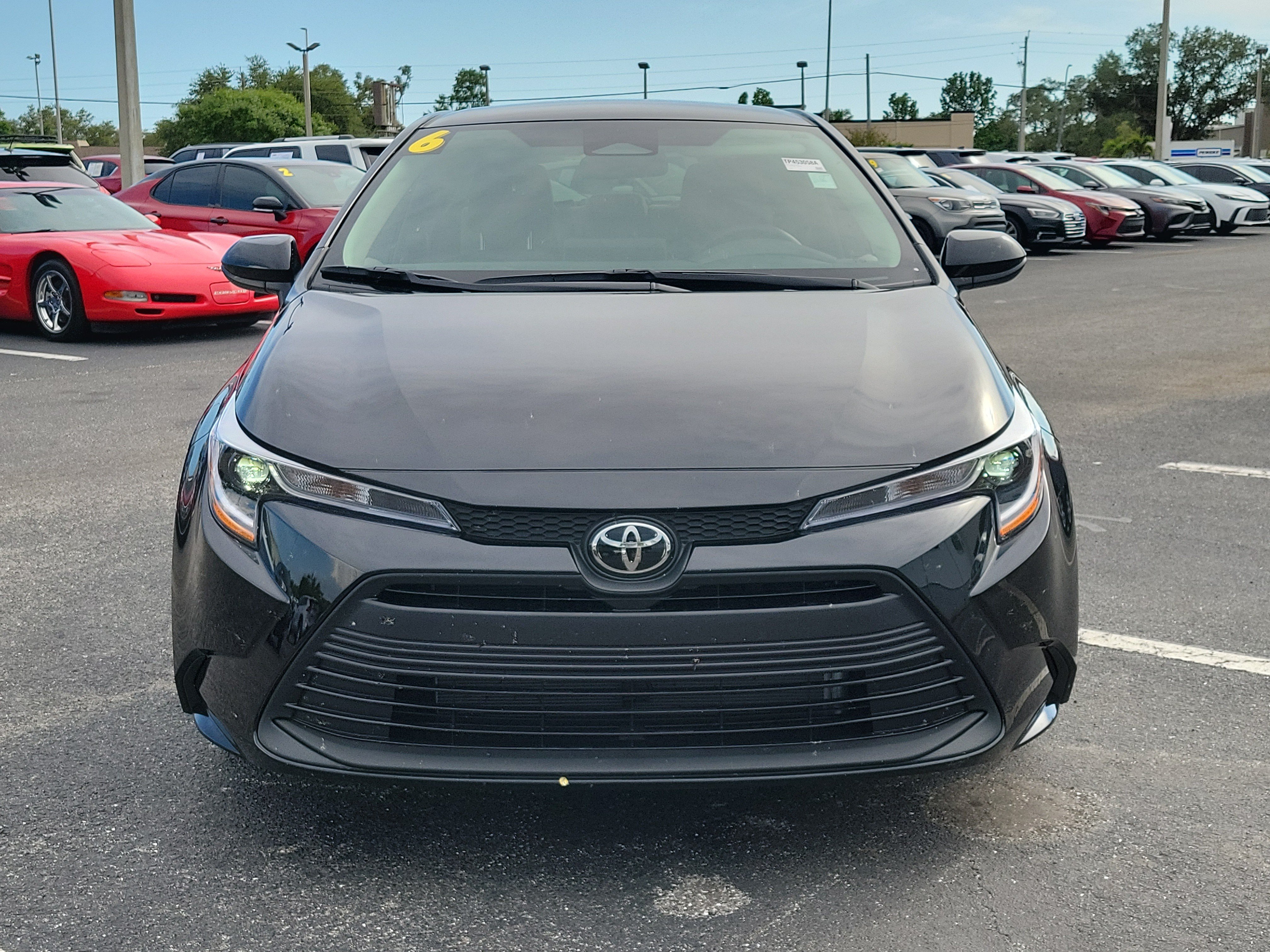 Used 2026 Toyota Corolla LE FWD image 2