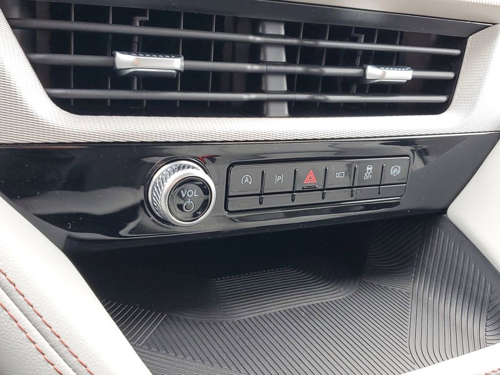 New 2026 Ford Explorer Active w/ Active Comfort Package image 26