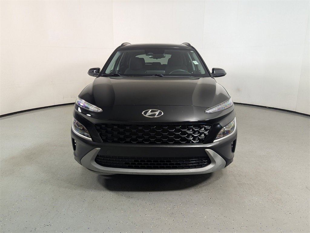 Used 2022 Hyundai Kona SEL w/ Convenience Package image 2